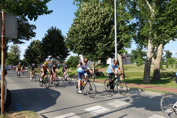 Biciklom će prijeći 500 kilometara u tri dana: 21. karavana “Put prijateljstva” prošla kroz Viroviticu na putu od Vukovara do Ljubljane 5 DSC05891 Custom