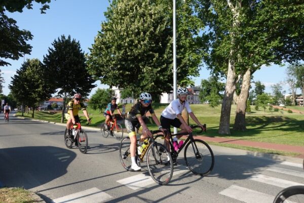 Biciklom će prijeći 500 kilometara u tri dana: 21. karavana “Put prijateljstva” prošla kroz Viroviticu na putu od Vukovara do Ljubljane 3 DSC05894 Custom