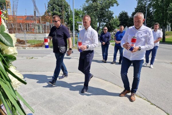 JAKE SNAGE MUP-A Interventni policajci PU virovitičko-podravske osvojili srebro, turnir okupio čak 25 ekipa 36 Foto 1