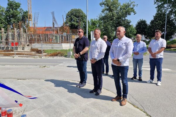 JAKE SNAGE MUP-A Interventni policajci PU virovitičko-podravske osvojili srebro, turnir okupio čak 25 ekipa 35 Foto 2