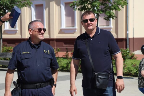 Sigurnost na dva kotača: Virovitička šetnica pretvorena u poligon sigurne vožnje “Kaciga glavu čuva” 28 IMG 0324