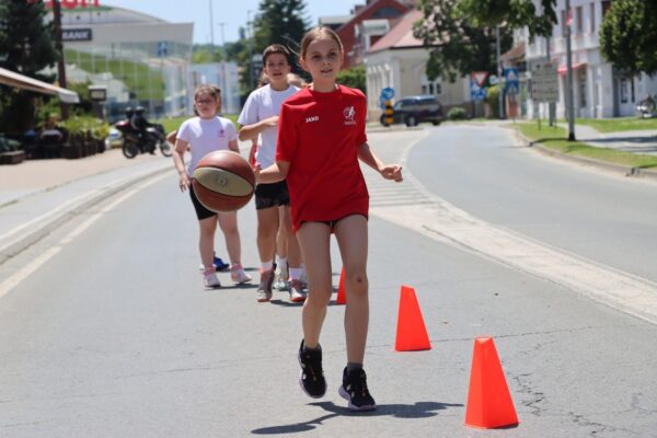 Sportski desert za kraj: Košarka i rukomet začinili posljednji dan Street Food Weekenda 11 IMG 0960