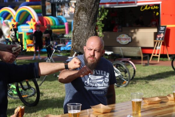 Vatreno natjecanje na Street Food Weekendu: Goran Lovrić prvi pojeo sve ljute specijalitete, Fajnšmekerski burger proglašen najboljim jelom 13 IMG 2026