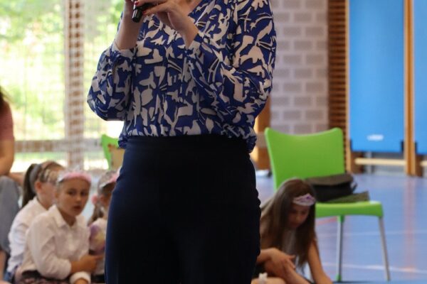 Dan OŠ Vladimir Nazor Virovitica: Franka Tomljanović proglašena najboljom učenicom 39 IMG 2859