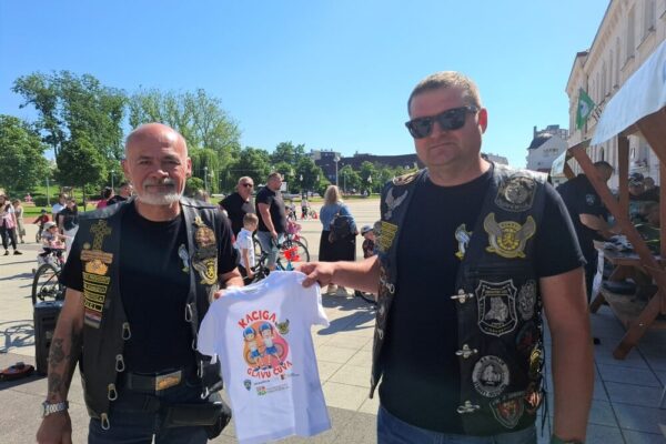 Sigurnost na dva kotača: Virovitička šetnica pretvorena u poligon sigurne vožnje “Kaciga glavu čuva” 3 J1000001358