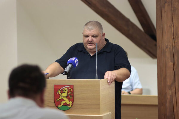 Gradsko vijeće: Na “aktualcu” naglasak na raspodjeli poljoprivrednog zemljišta, bazenu, osnivanju javne ustanove za razvoj turizma i sporta 16 Kristijan Sabo