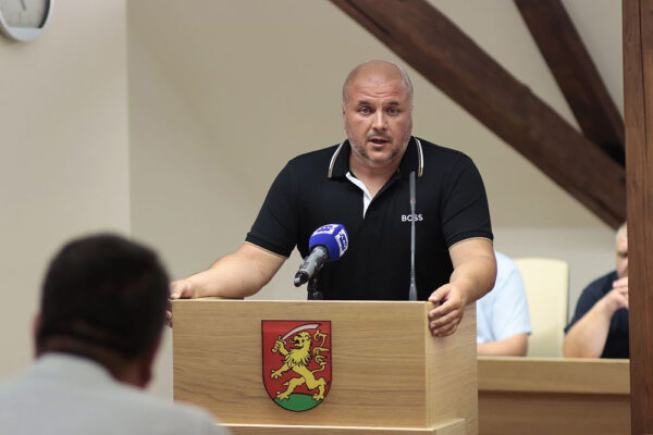 Gradsko vijeće: Na “aktualcu” naglasak na raspodjeli poljoprivrednog zemljišta, bazenu, osnivanju javne ustanove za razvoj turizma i sporta 17 Matija Mustac