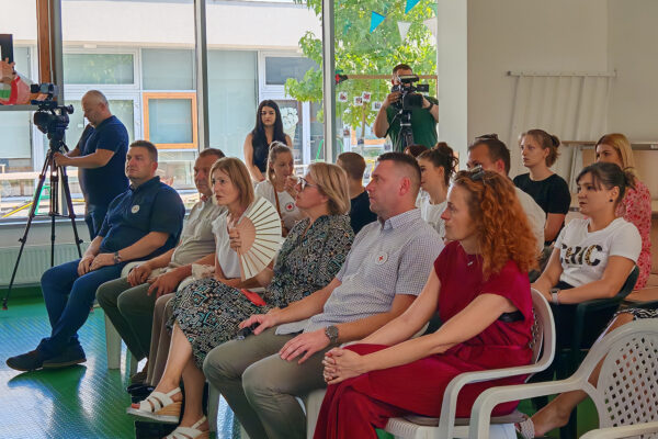 Roditelji koji ne znaju za pauzu: U COOR-u Virovitica predstavljen projekt „Odmor od skrbi“ za roditelje njegovatelje 16 IMG 20250704 095414
