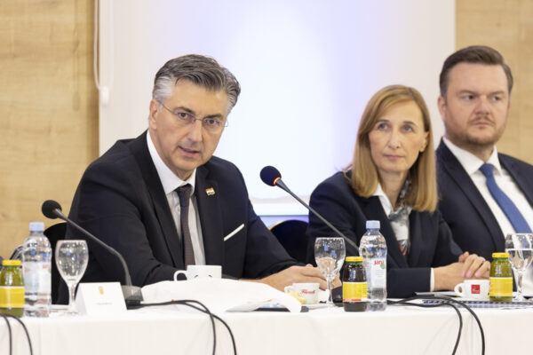 U Slatini održana 19. sjednica Savjeta za Slavoniju, Baranju i Srijem 14 U5A4370