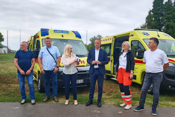 Zavod za hitnu medicinu VPŽ bogatiji za četiri nova vozila vrijedna gotovo 367 tisuća eura 5 IMG 20250821 101038