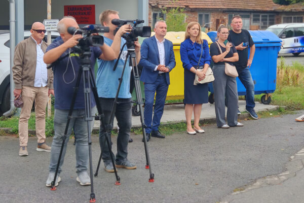Zavod za hitnu medicinu VPŽ bogatiji za četiri nova vozila vrijedna gotovo 367 tisuća eura 9 IMG 20250821 101218