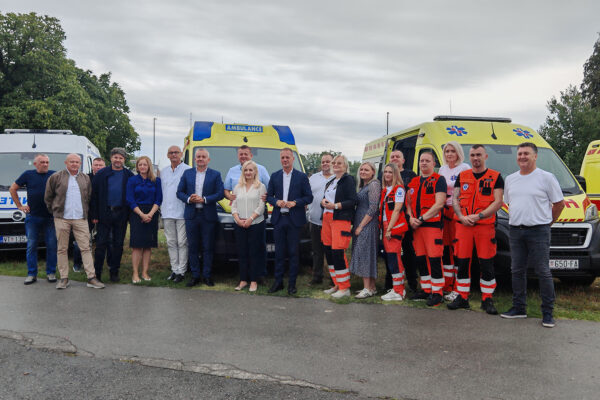 Zavod za hitnu medicinu VPŽ bogatiji za četiri nova vozila vrijedna gotovo 367 tisuća eura 12 IMG 20250821 101525