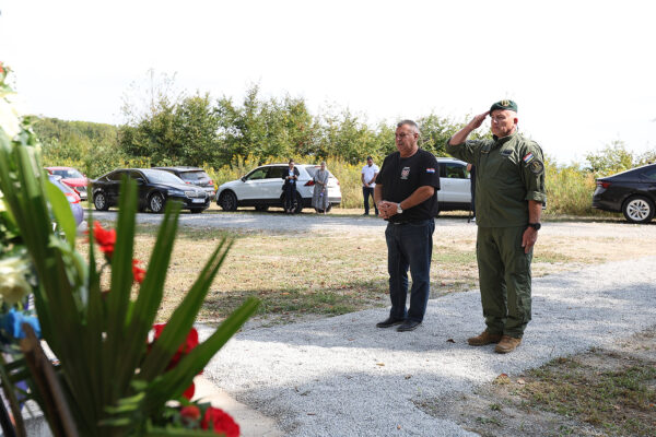 Fotogalerija: U Mrtvom jarku obilježen Europski dan sjećanja na žrtve totalitarnih i autoritarnih režima 22 mrtvi jarak 2025 137