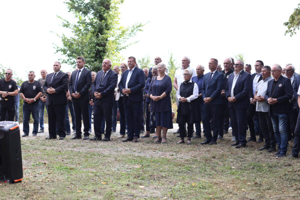 Fotogalerija: U Mrtvom jarku obilježen Europski dan sjećanja na žrtve totalitarnih i autoritarnih režima 49 mrtvi jarak 2025 285