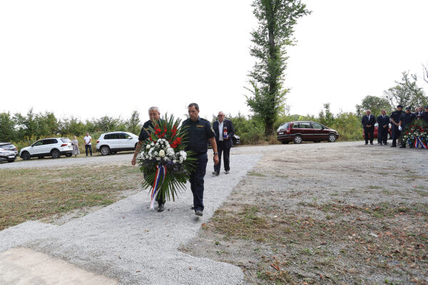 Fotogalerija: U Mrtvom jarku obilježen Europski dan sjećanja na žrtve totalitarnih i autoritarnih režima 6 mrtvi jarak 2025 29