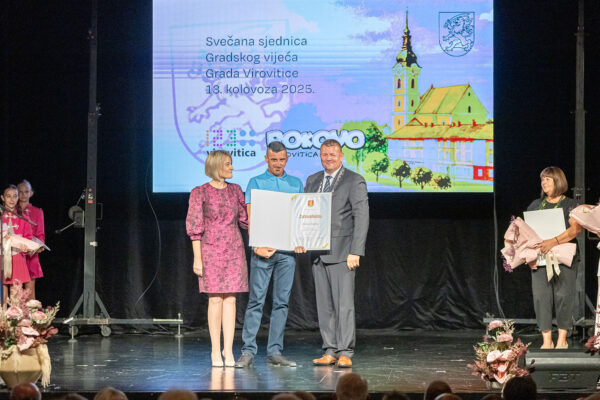Virovitica zahvalila svojim laureatima: Poslovni park i gradska Turistička zajednica dobitnici Zlatnih plaketa, doznajte ostale dobitnike javnih priznanja 5 sjednica dan grada vtc 68