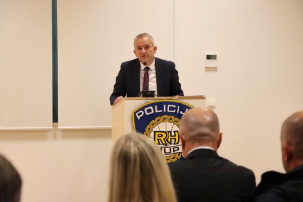 U Virovitici svečano obilježen Dan policije: “Policija je bila i ostala prvi oslonac sigurnosti” 24 17 1