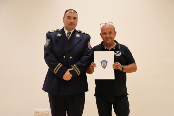 U Virovitici svečano obilježen Dan policije: “Policija je bila i ostala prvi oslonac sigurnosti” 18 23