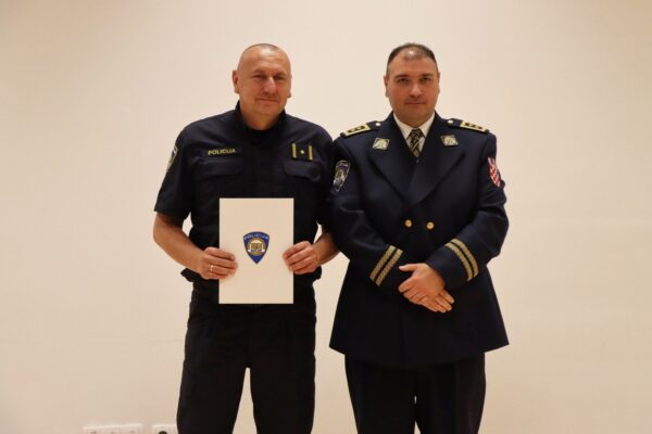 U Virovitici svečano obilježen Dan policije: “Policija je bila i ostala prvi oslonac sigurnosti” 17 24