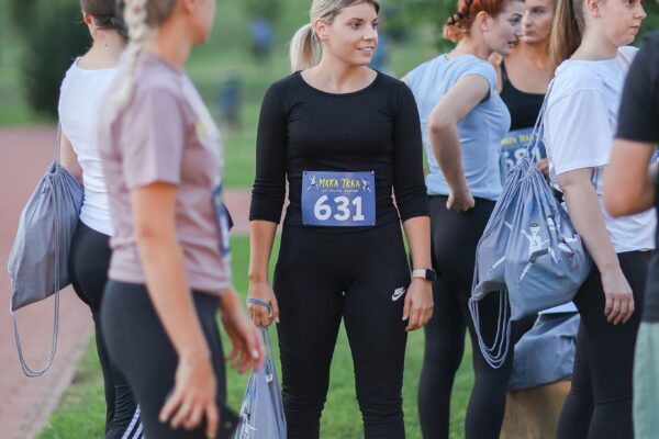 Stotine trkača na Mrkoj trci: Treća noćna atletska utrka ulicama Virovitice oborila rekord 14 543387497 1218778103611975 6916003554702801516 n