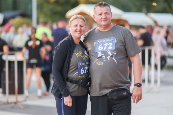 Stotine trkača na Mrkoj trci: Treća noćna atletska utrka ulicama Virovitice oborila rekord 20 544422772 1218778043611981 6928246134481024788 n