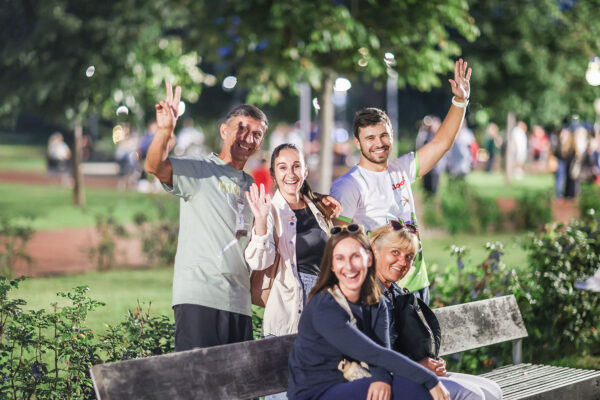 Stotine trkača na Mrkoj trci: Treća noćna atletska utrka ulicama Virovitice oborila rekord 32 544730556 1218778396945279 5083254436945749140 n
