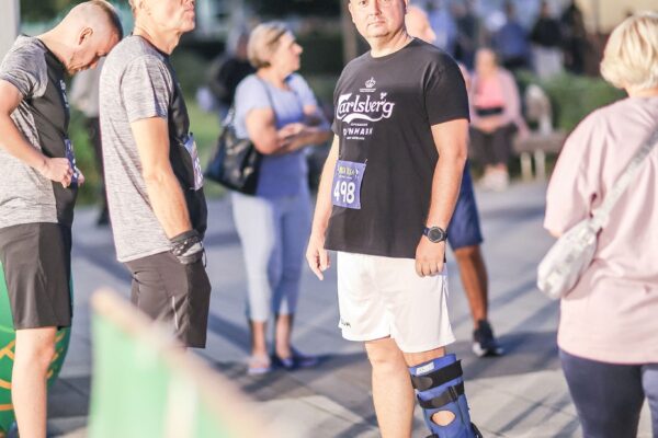 Stotine trkača na Mrkoj trci: Treća noćna atletska utrka ulicama Virovitice oborila rekord 39 544819731 1218778340278618 7782719568417121991 n