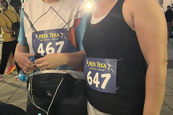 Stotine trkača na Mrkoj trci: Treća noćna atletska utrka ulicama Virovitice oborila rekord 57 545251113 24525351107129135 1667626570990294624 n