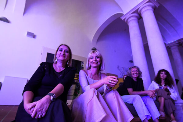 U virovitičkom dvorcu publika uživala u sjajnom nastupu Damirov Django Groupe 6 546846959 1385720763560205 1598946759151503304 n
