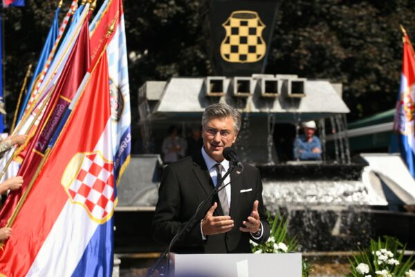 U Jajcu obilježena 30. godišnjica oslobođenja grada i Vojno-redarstvene operacije “Maestral” 18 547864249 1345976013551196 7102569990863211885 n