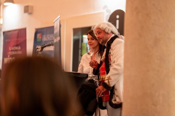 Gdje vino susreće umjetnost: U Dvorcu Pejačević održan još jedan Virovitica Wine & Art 10 555691526 1228453512650959 2442209073322730670 n