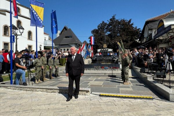 U Jajcu obilježena 30. godišnjica oslobođenja grada i Vojno-redarstvene operacije “Maestral” 37 IMG 6099fc5c2ab1da087b5db5807e9a080a V