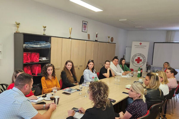 Održan koordinacijski sastanak GDCK-a Virovitica i partnera na gotovo 7 milijuna eura vrijednom projektu humanitarnih paketa 3 IMG dd1757f631b0a321a35ccb5e761228a3 V