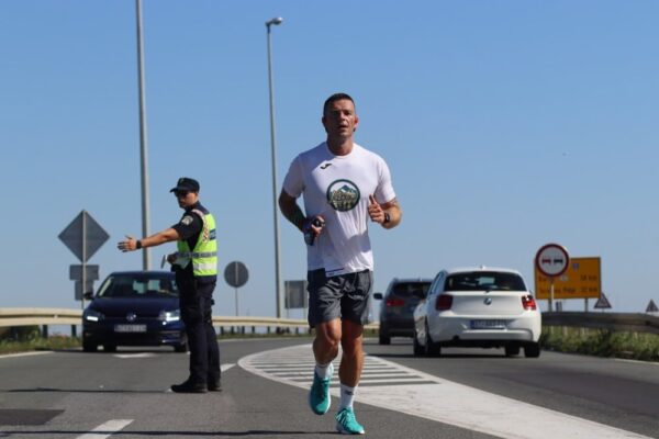 Brojni trkači i ove godine povezali Barcs i Viroviticu: Doznajte rezultate 33. polumaratona i male utrke na 3 kilometra 18 IMG 1887