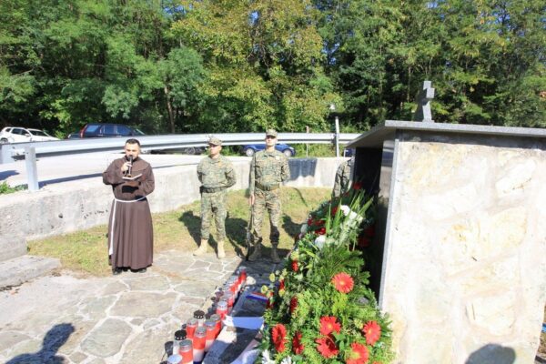 U Jajcu obilježena 30. godišnjica oslobođenja grada i Vojno-redarstvene operacije “Maestral” 36 IMG 2837 1200x800 1