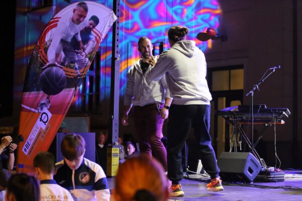 Šest trenera, brojni posjetitelji i jedna poruka: #BeActive Night pretvorio virovitičku šetnicu u veliku sportsku pozornicu 30 IMG 3566 1500x1000