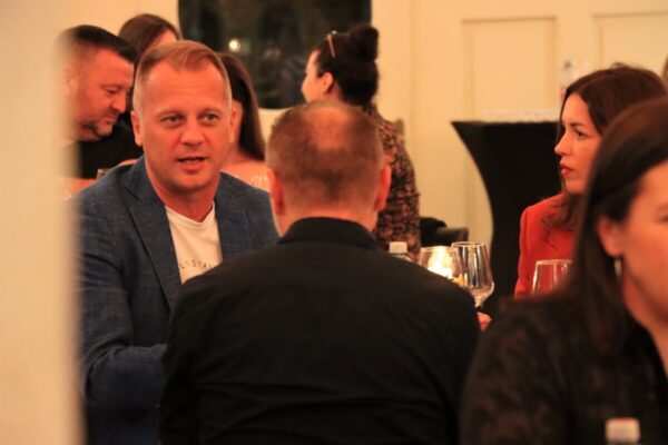 Gdje vino susreće umjetnost: U Dvorcu Pejačević održan još jedan Virovitica Wine & Art 24 IMG 5669