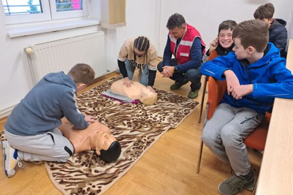 Nazori u Gradskom društvu Crvenog križa Virovitica: Prvi koraci u prvoj pomoći, priča o socijalnim djelatnostima i prilika za volontiranje 9 20251015 081841