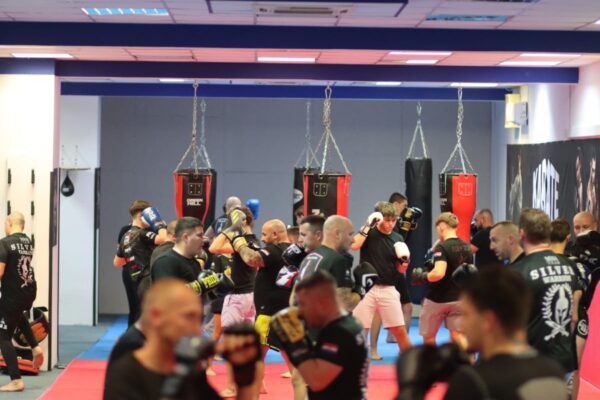 Silver GYM otvorio vrata ljubiteljima borilačkih vještina: Evo kako je bilo na treningu “Warriorsa” u Virovitici 43 IMG 7891