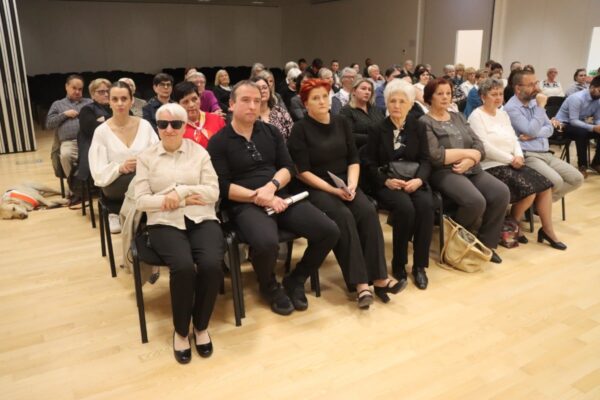 Organizacija slijepih VPŽ proslavila 70. rođendan: Grad Virovitica i bivši predsjednik Željko Zec dobitnici Zlatne plakete 24 IMG 9216