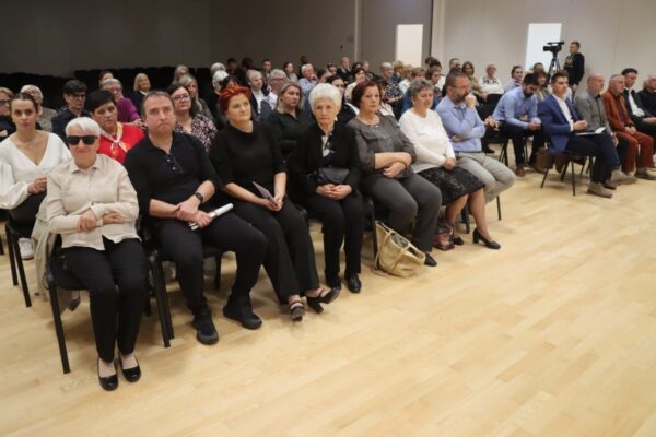 Organizacija slijepih VPŽ proslavila 70. rođendan: Grad Virovitica i bivši predsjednik Željko Zec dobitnici Zlatne plakete 25 IMG 9217