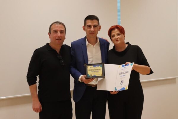 Organizacija slijepih VPŽ proslavila 70. rođendan: Grad Virovitica i bivši predsjednik Željko Zec dobitnici Zlatne plakete 46 IMG 9387