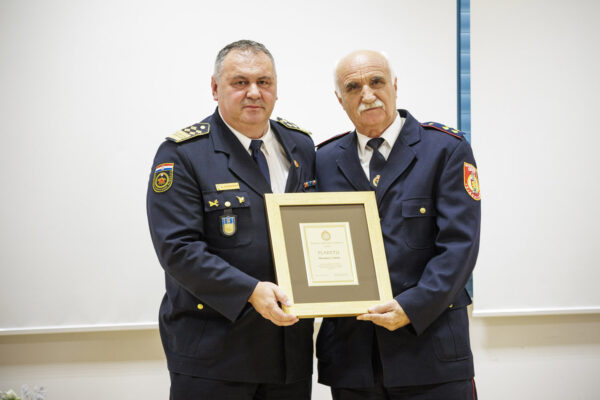 Fotogalerija: Svečanom sjednicom i defileom gradskim ulicama proslavljena 150. godišnjica vatrogastva u Virovitici 109 U5A4227