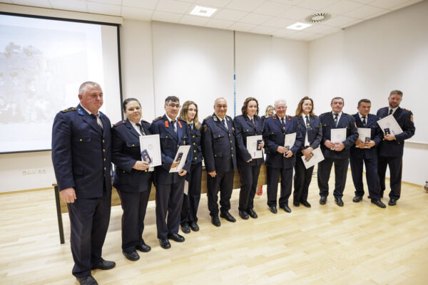 Fotogalerija: Svečanom sjednicom i defileom gradskim ulicama proslavljena 150. godišnjica vatrogastva u Virovitici 116 U5A4373