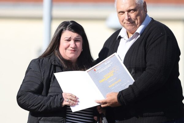 Ivan Mišković iz Županje osvojio Zlatnu žlicu Agroexpa za med od medljikovca: Ocijenjen 161 uzorak 64 jesen u gradu i agroexpo 141