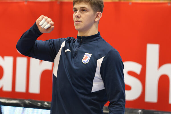 U prepunoj dvorani Tehničke škole Virovitica, juniori Hrvatske pobijedili su selekciju Hrvatskog akademskog sportskog saveza, odličan je bio naš Matko Moslavac 44 rukomet vtc air matko moslavac 5