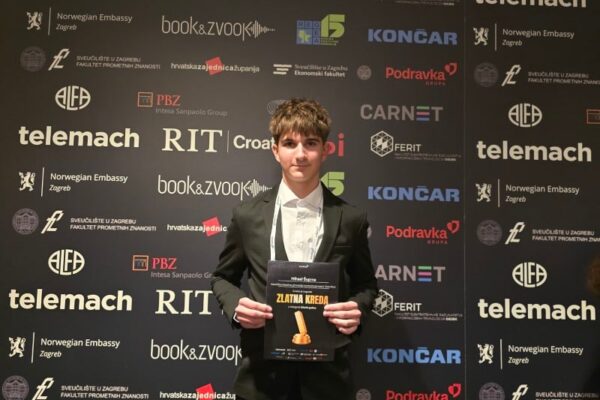 20251107 161034 Custom