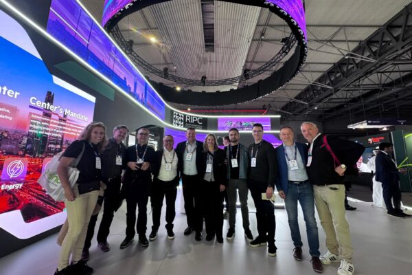 872d57cf 8ba1 48bf 8f42 0cc5c3483696