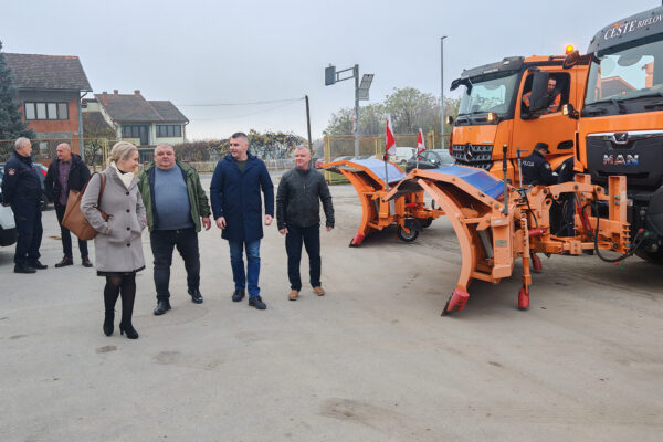 Pripreme za nadolazeću zimsku sezonu: Zimska služba u pripravnosti od subote, 15. studenoga 6 IMG 20251113 081241 GROUP