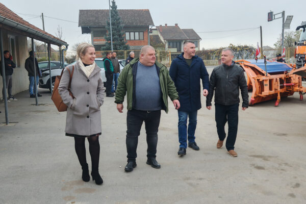 Pripreme za nadolazeću zimsku sezonu: Zimska služba u pripravnosti od subote, 15. studenoga 7 IMG 20251113 081255 GROUP